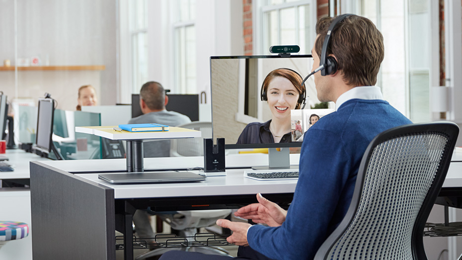 Logitech BRIO - Webcam - Professionnel - Visioconférence